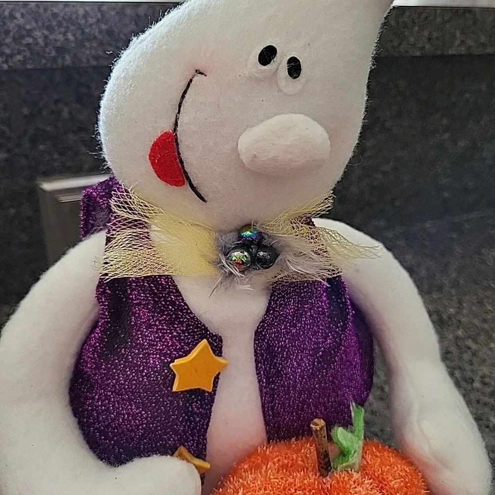 VINTAGE 2002 Halloween Ghost Shelf Sitter with Pumpkin Purple Vest Bow Tie‎